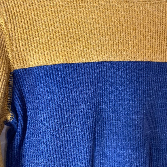 Cat & Jack Waffle Pattern Thermal Style Yellow & Blue Long Sleeve Shirt - Picture 2 of 6